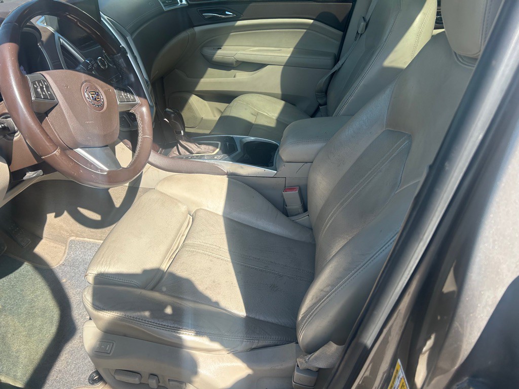 2011 Cadillac SRX Image 7