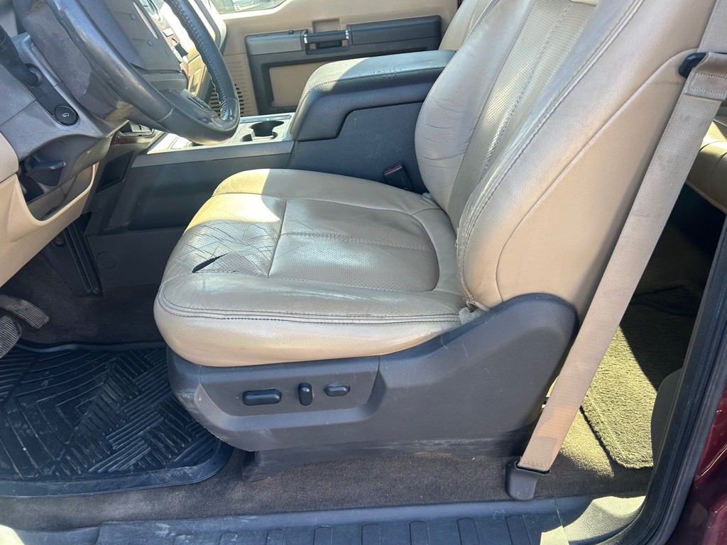 2012 Ford F-250 Image 8