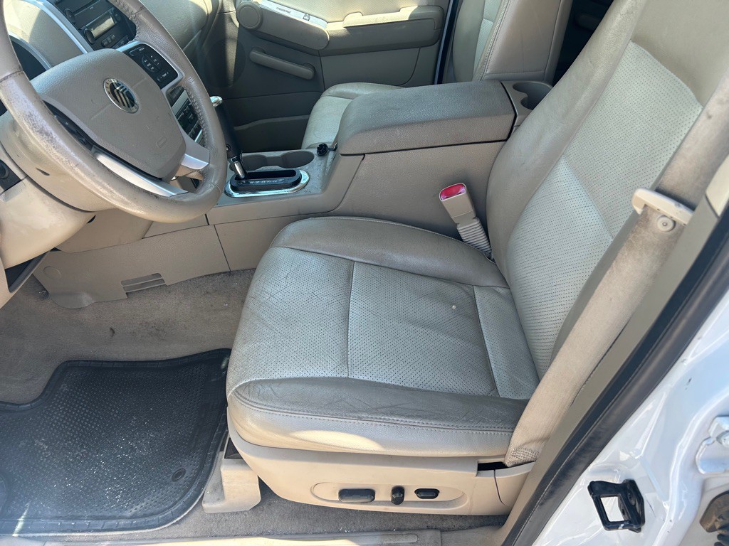 2007 Mercury Mountaineer Image 7