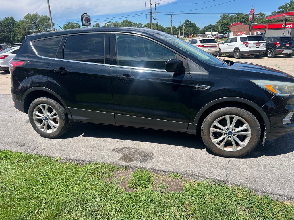 2017 Ford Escape Image 3