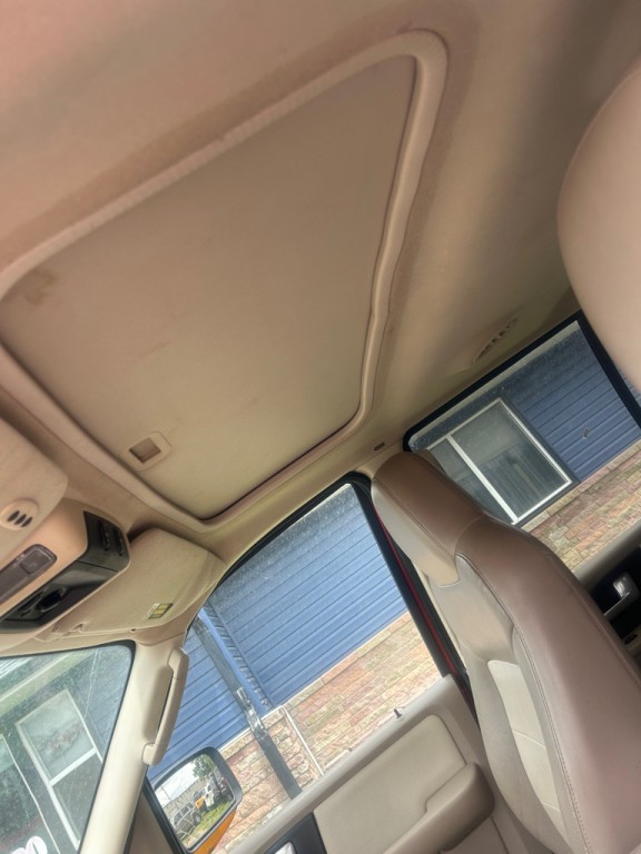 2004 Ford Expedition Image 7