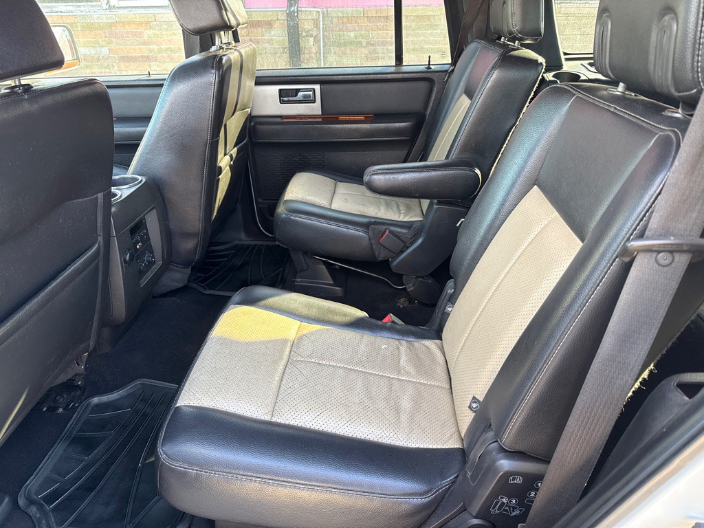2008 Ford Expedition Image 10