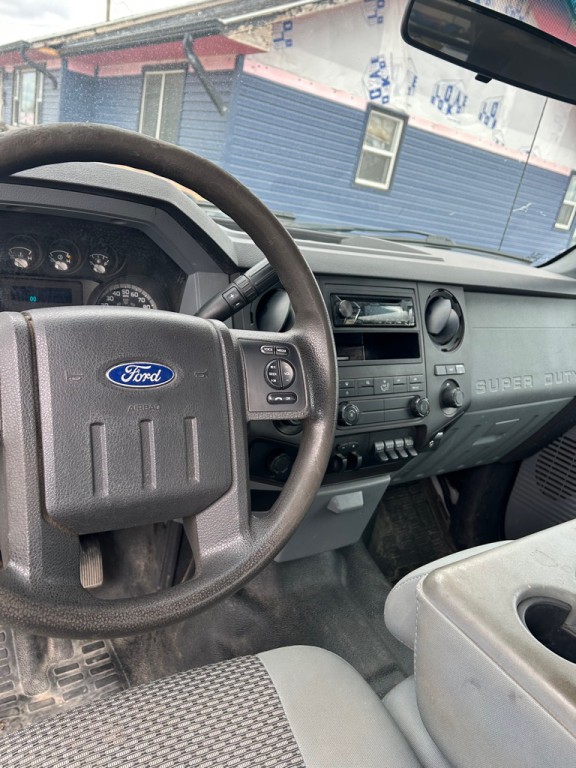2012 Ford F-350 Image 9