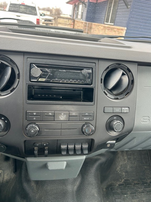 2012 Ford F-350 Image 11