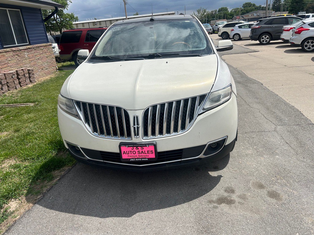 2012 Lincoln MKX Image 2