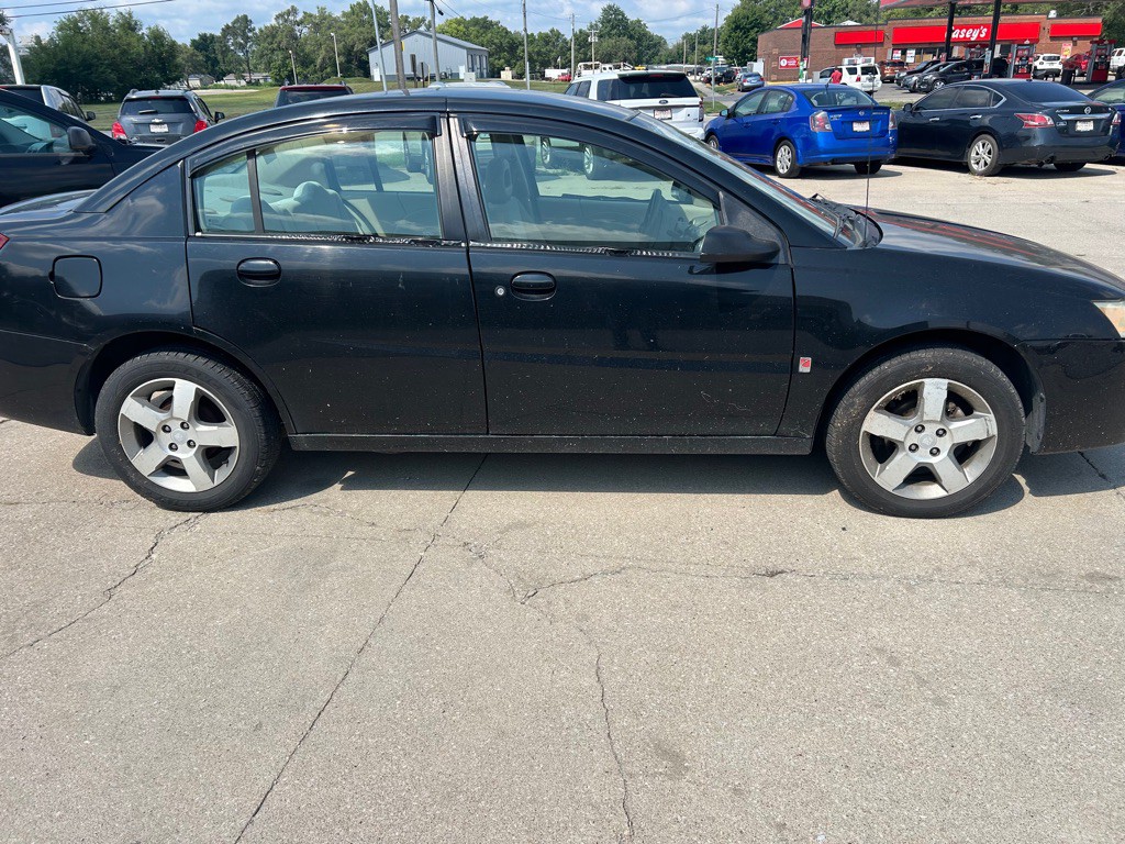2006 Saturn ION Image 3