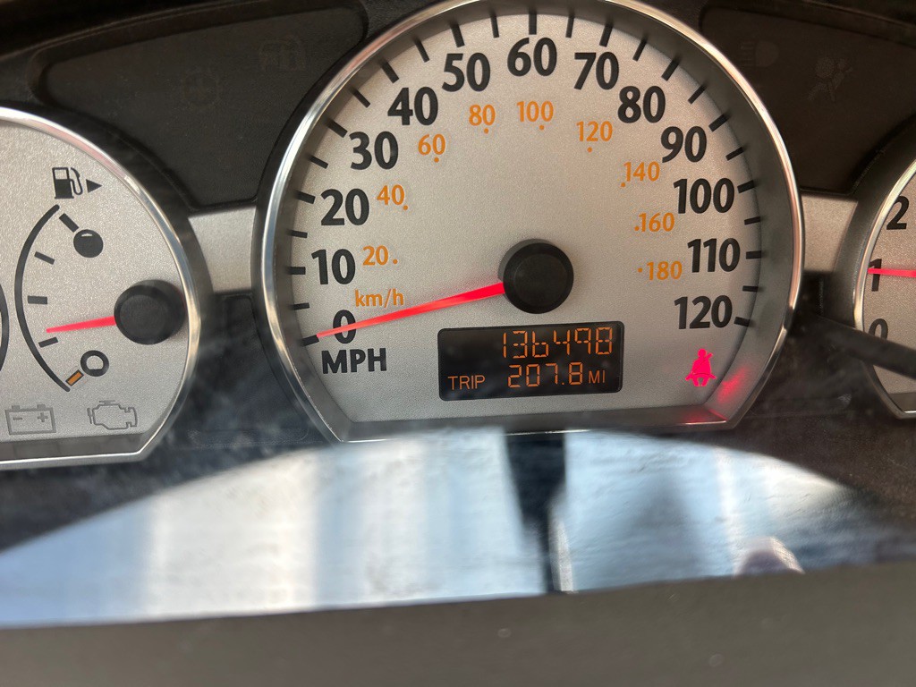2006 Saturn ION Image 7