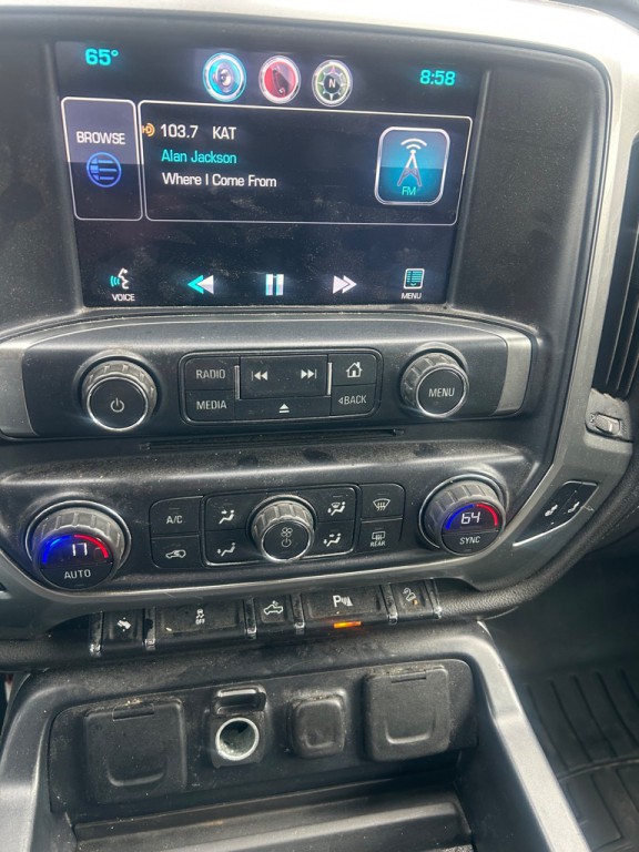 2015 Chevrolet Silverado 1500 Image 11