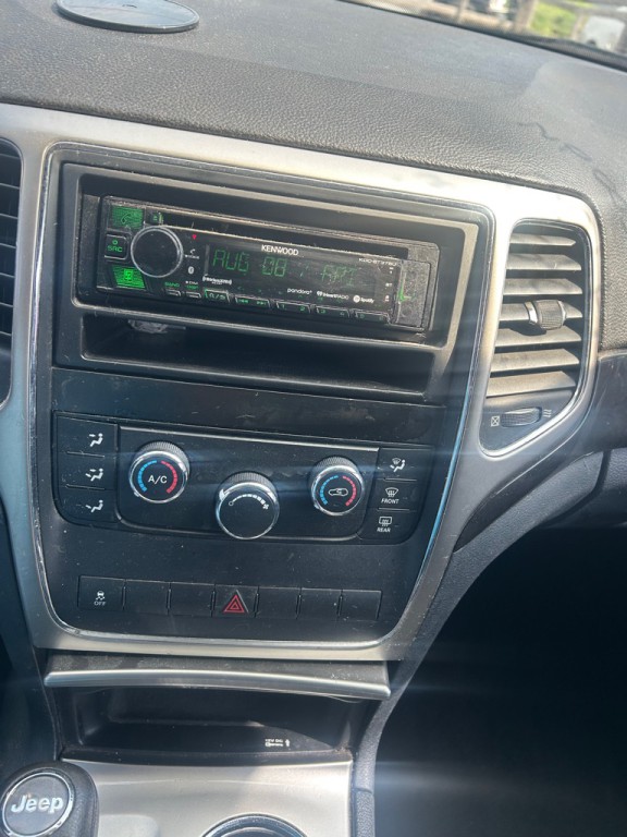 2011 Jeep Grand Cherokee Image 7