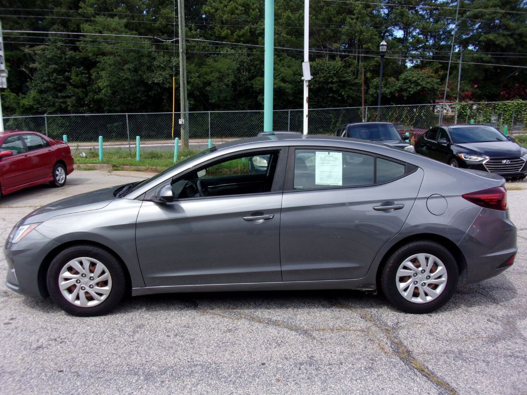 2019 Hyundai Elantra Image 5