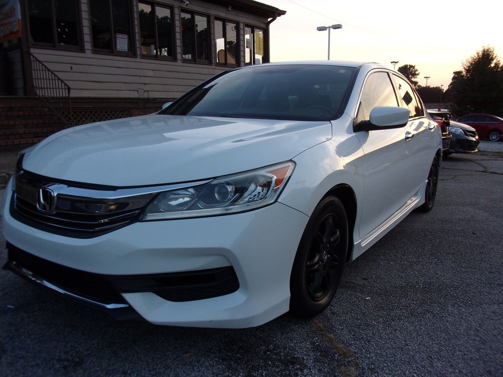 2017 Honda Accord Image 3