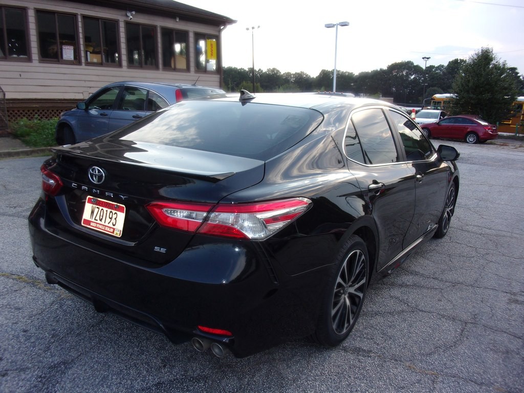 2020 Toyota Camry Image 6