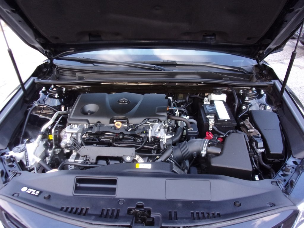 2020 Toyota Camry Image 13