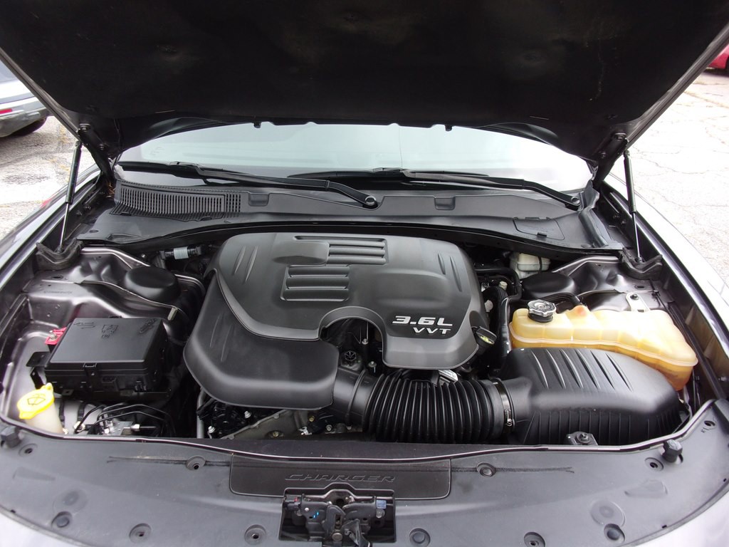 2015 Dodge Charger Image 15