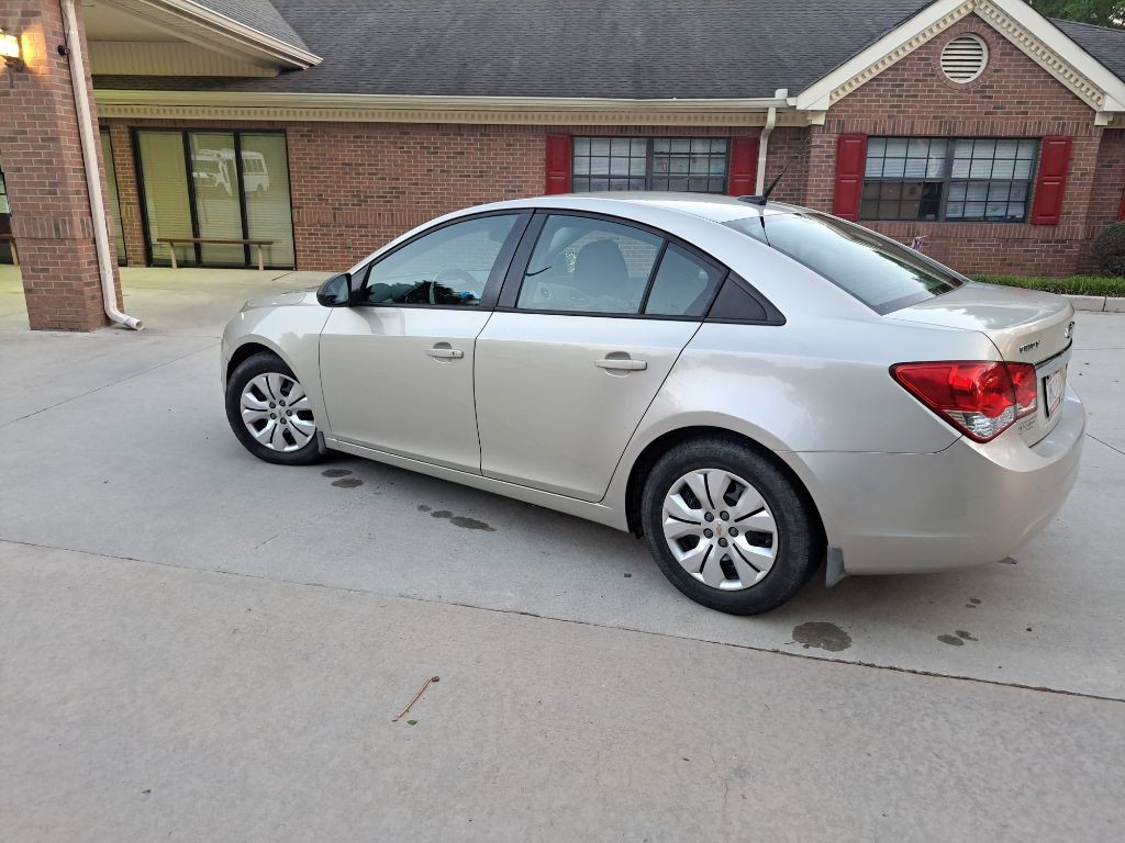 2013 Chevrolet Cruze Image 8