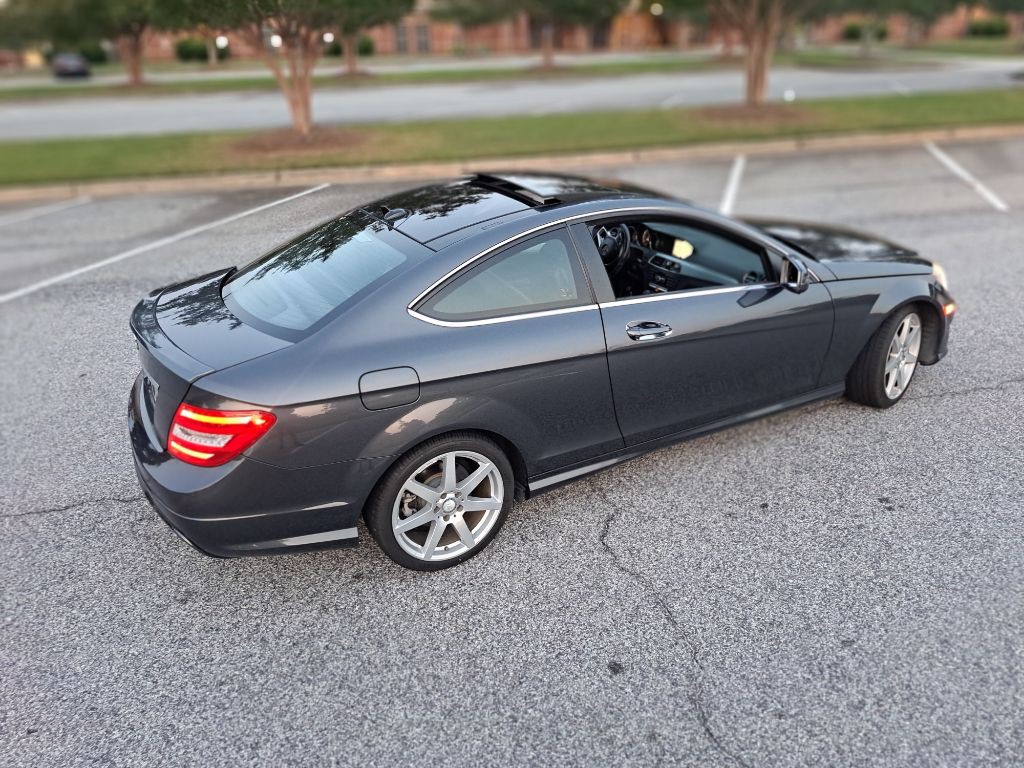 2013 Mercedes-Benz C-Class Image 4