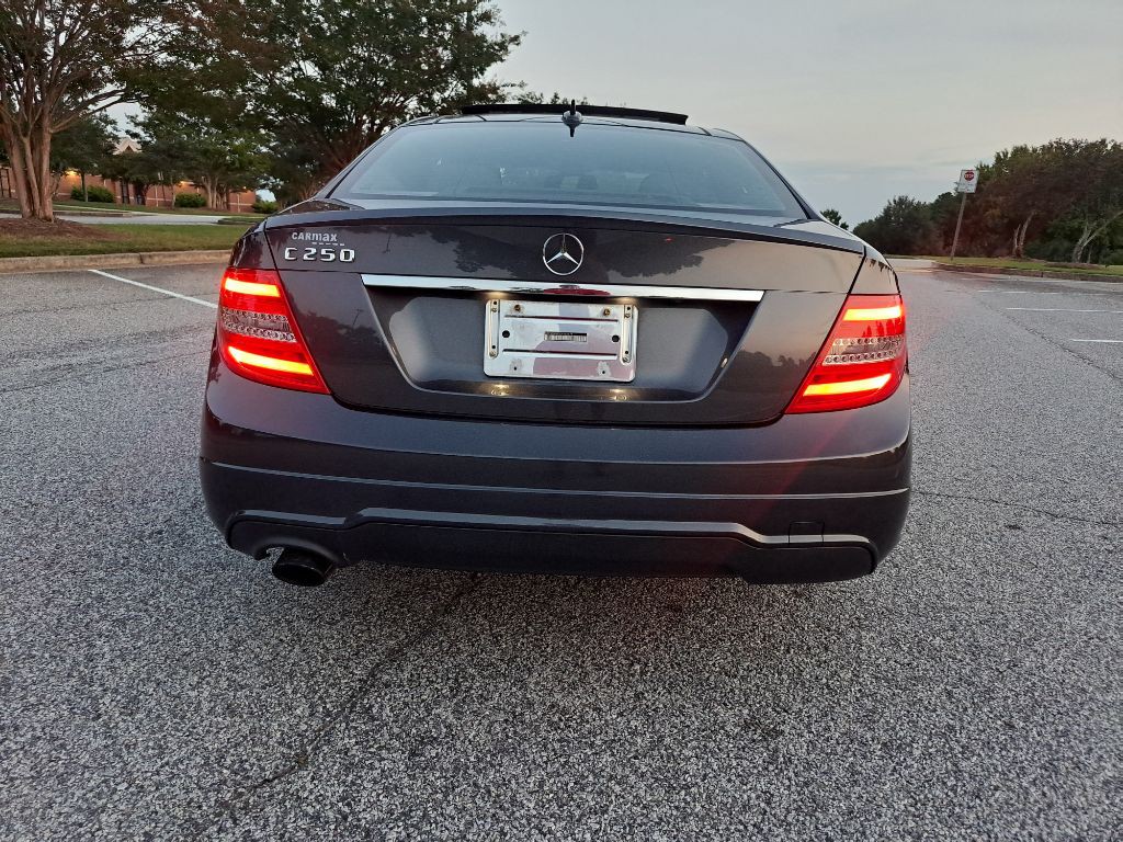 2013 Mercedes-Benz C-Class Image 5