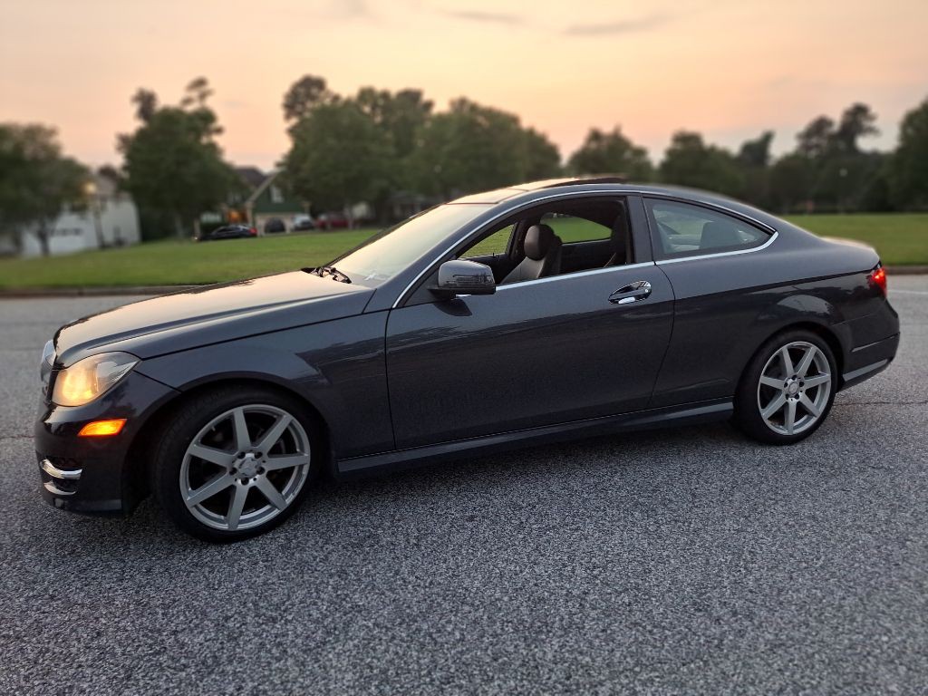 2013 Mercedes-Benz C-Class Image 8