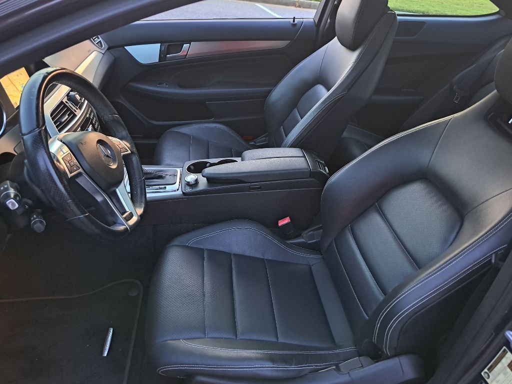 2013 Mercedes-Benz C-Class Image 11