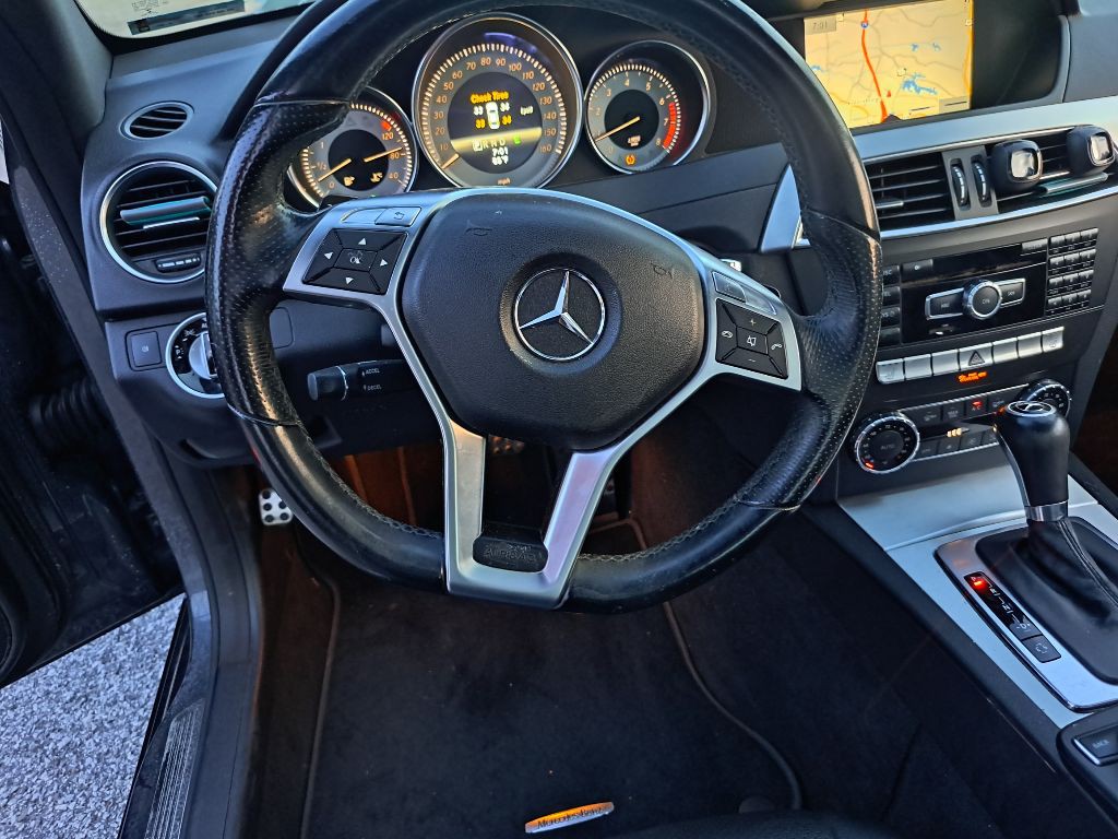 2013 Mercedes-Benz C-Class Image 13