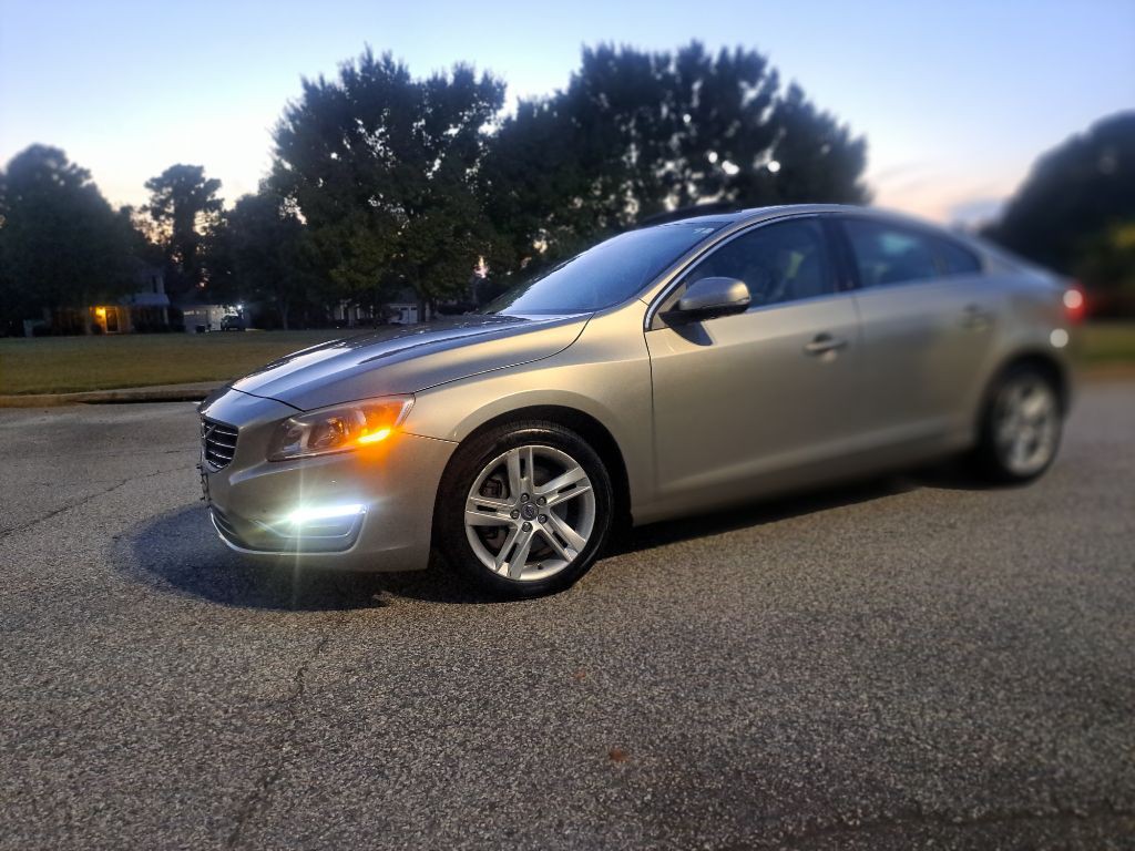 2014 Volvo S60 Image 2