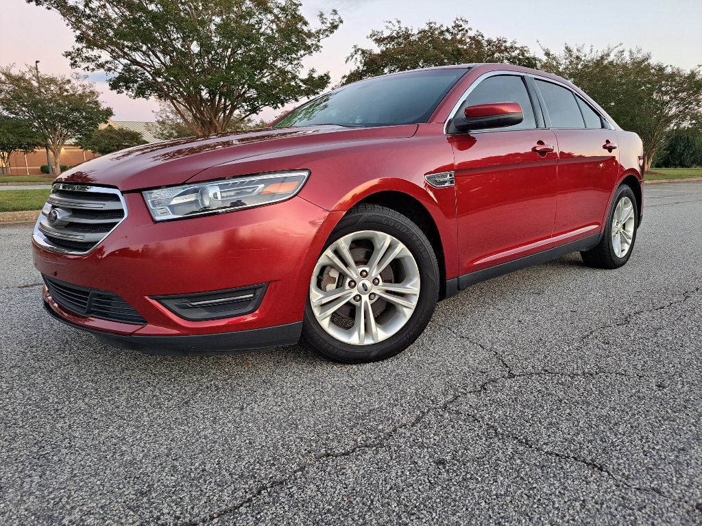 2016 Ford Taurus Image 1