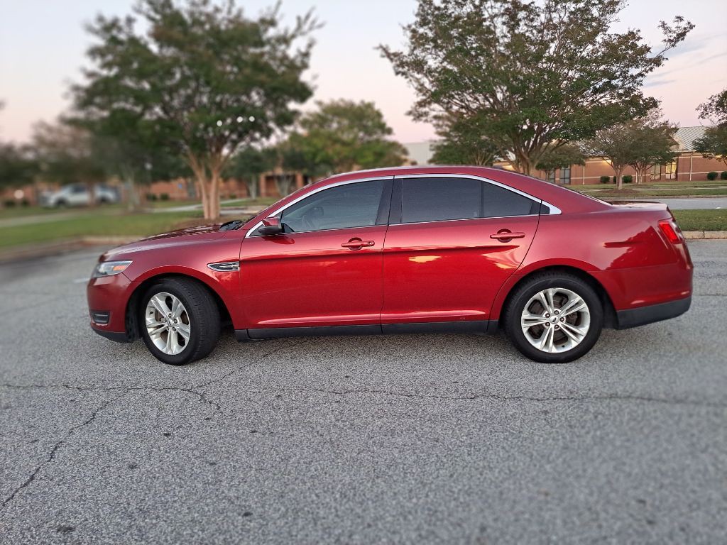 2016 Ford Taurus Image 3