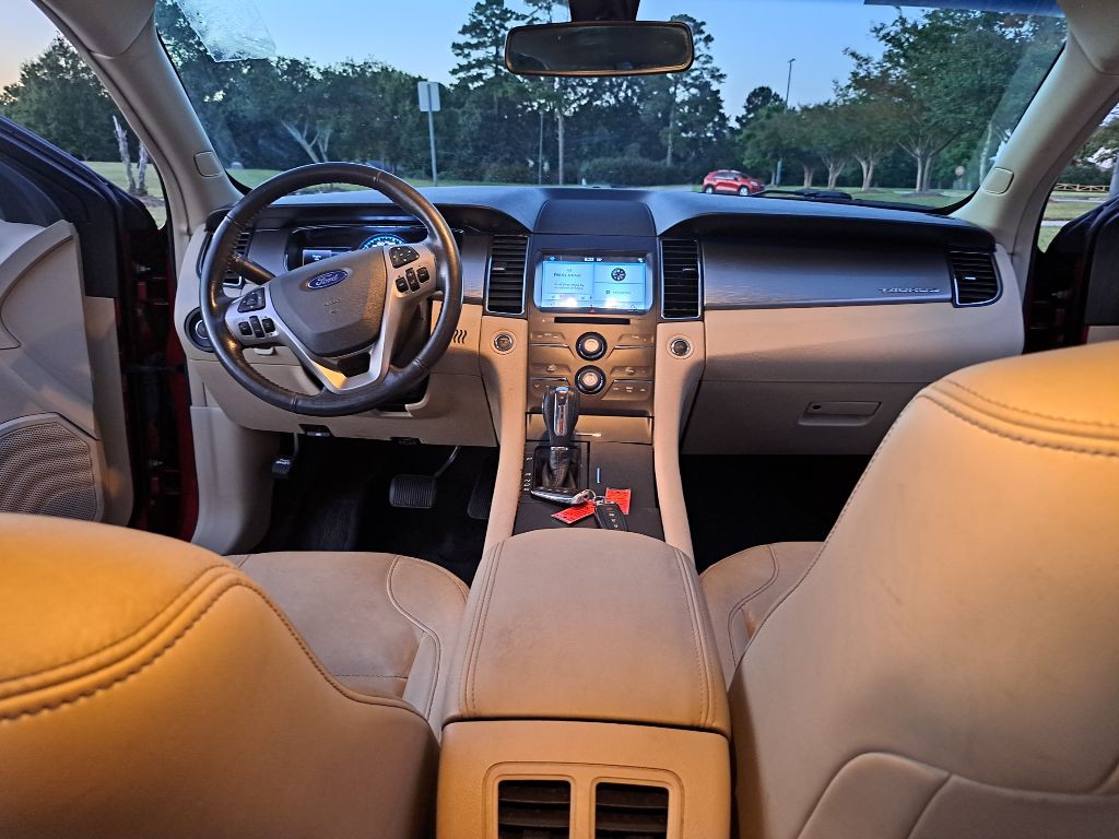2016 Ford Taurus Image 20