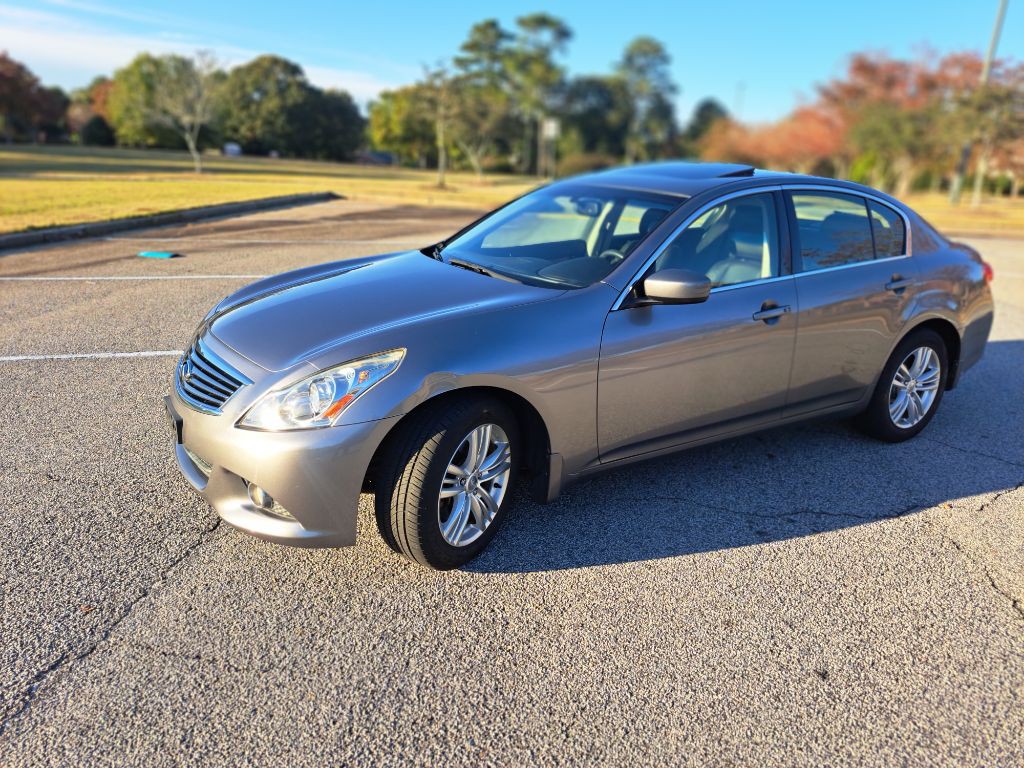 2012 INFINITI G37 Image 4