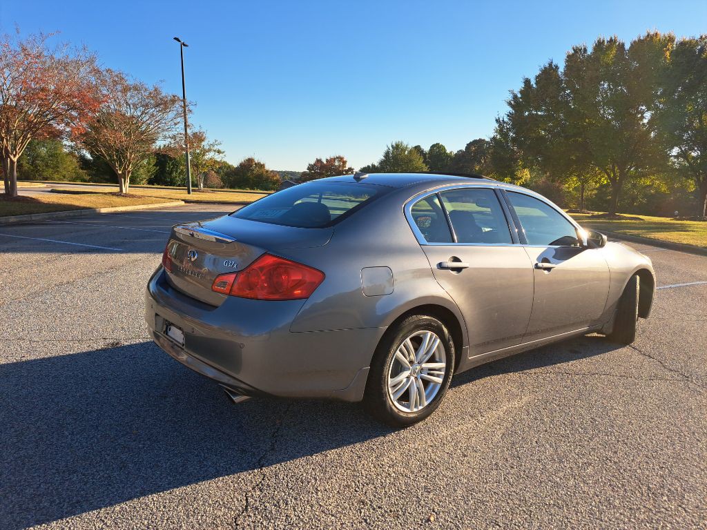 2012 INFINITI G37 Image 8
