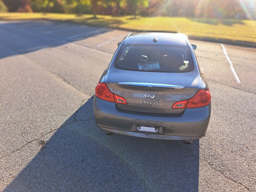 2012 INFINITI G37 Image 12