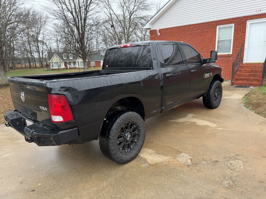 2014 RAM 2500 Image 5