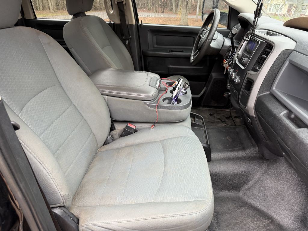 2014 RAM 2500 Image 9