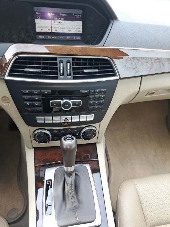 2014 Mercedes-Benz C-Class Image 13