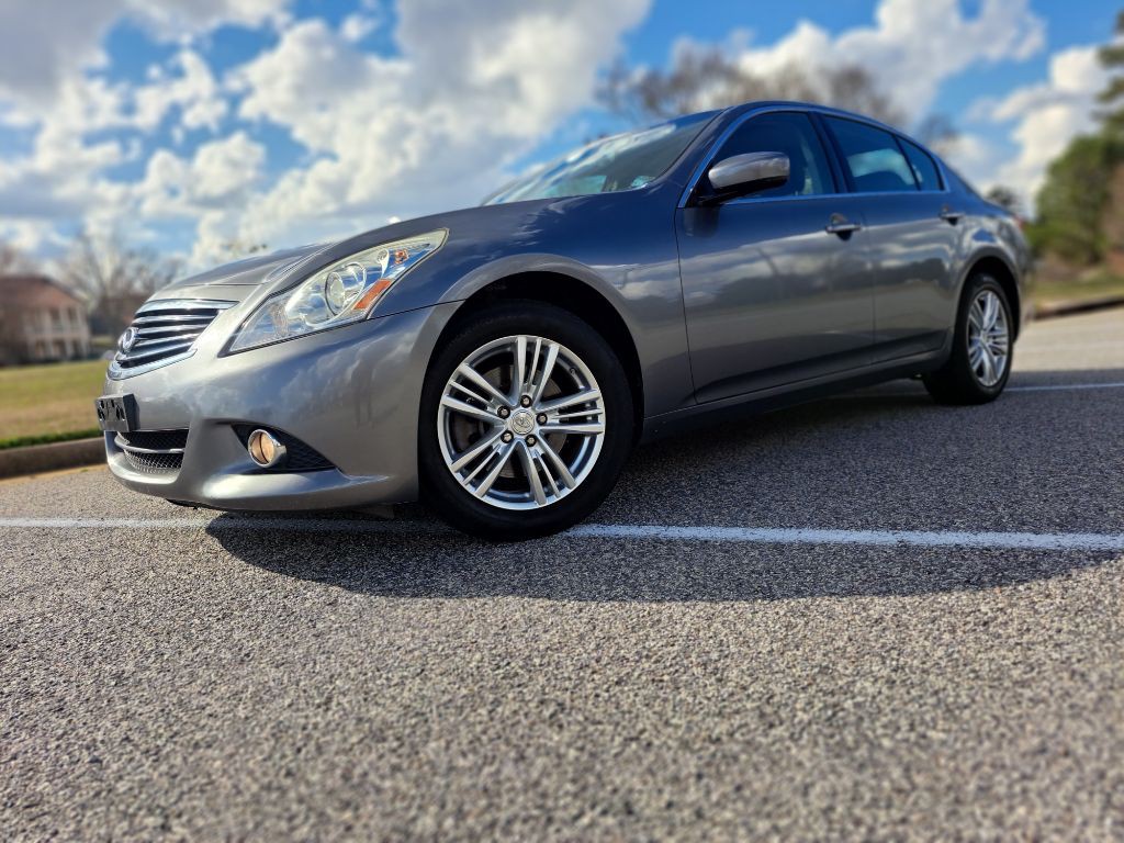2010 INFINITI G37 Image 5