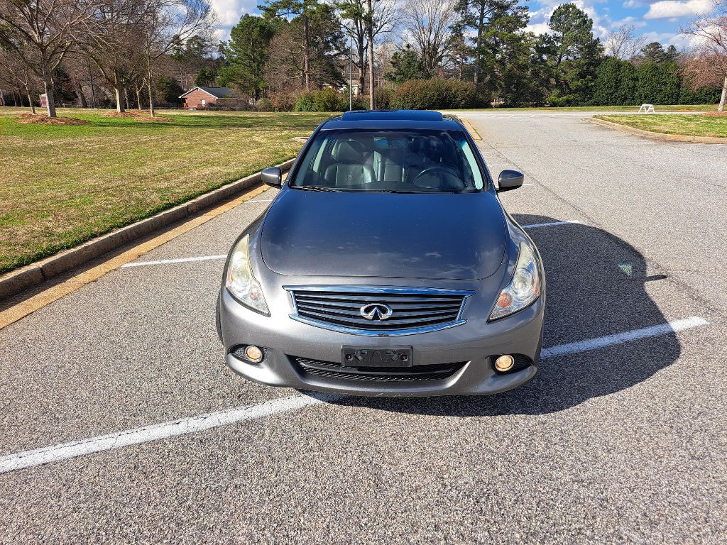 2010 INFINITI G37 Image 6
