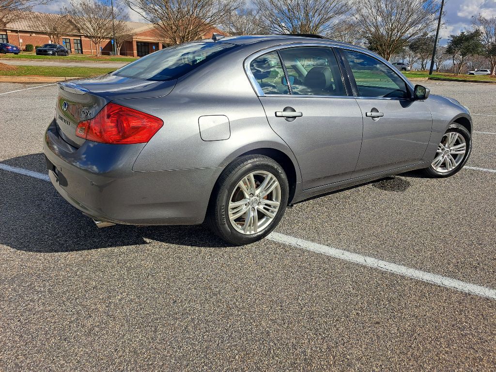 2010 INFINITI G37 Image 10