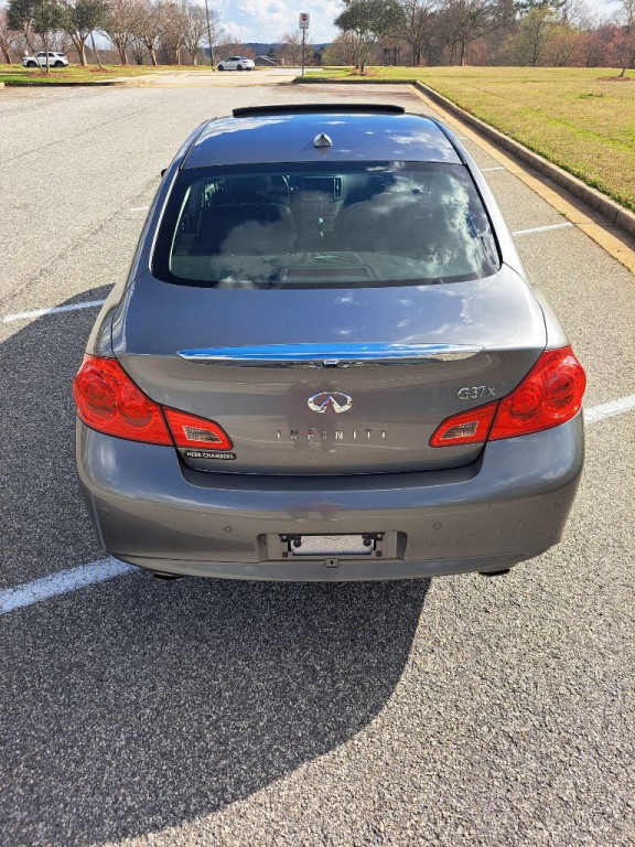 2010 INFINITI G37 Image 12