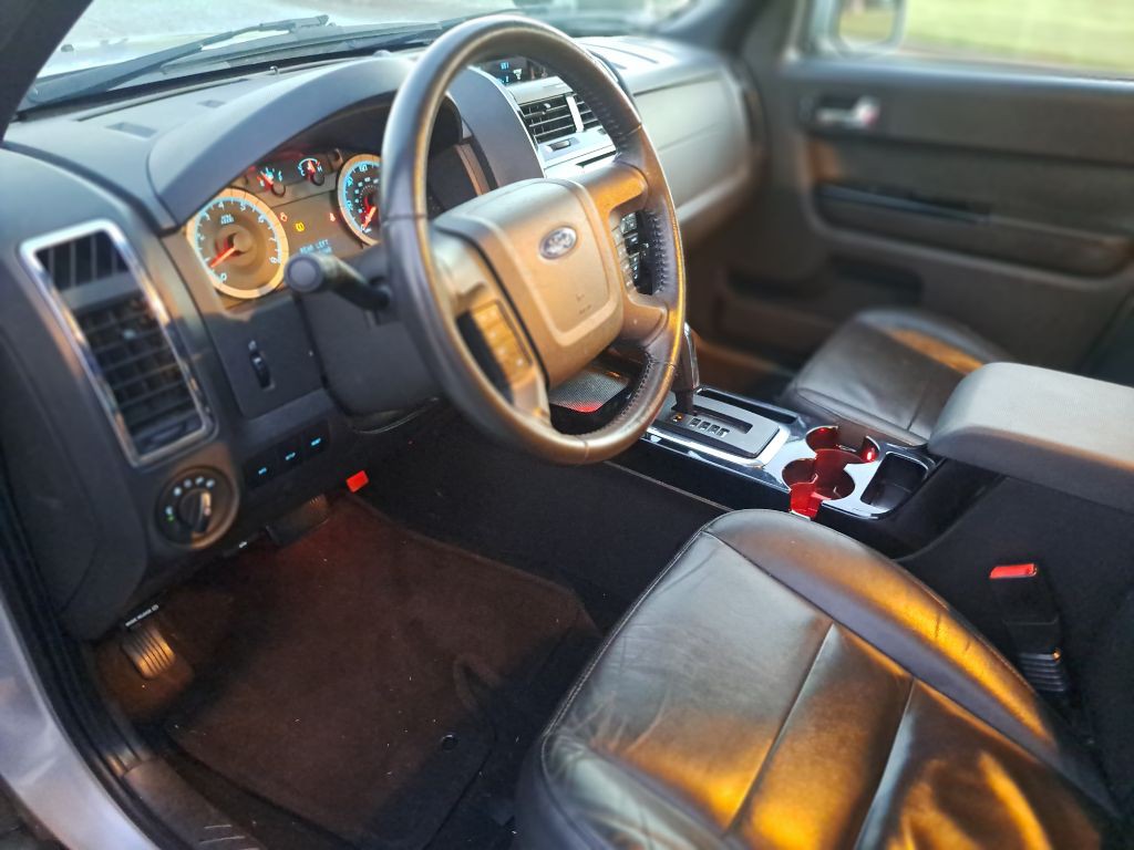 2010 Ford Escape Image 29