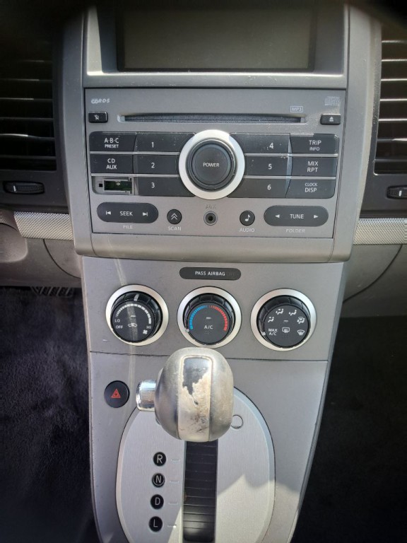 2009 Nissan Sentra Image 14