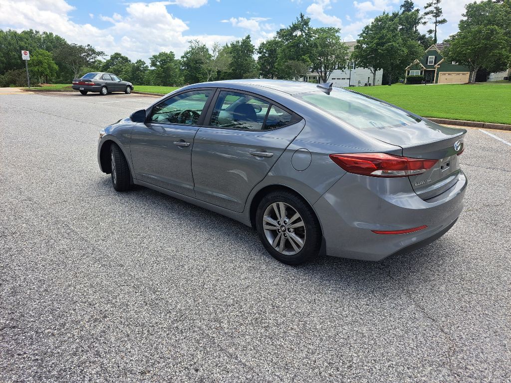 2018 Hyundai Elantra Image 7