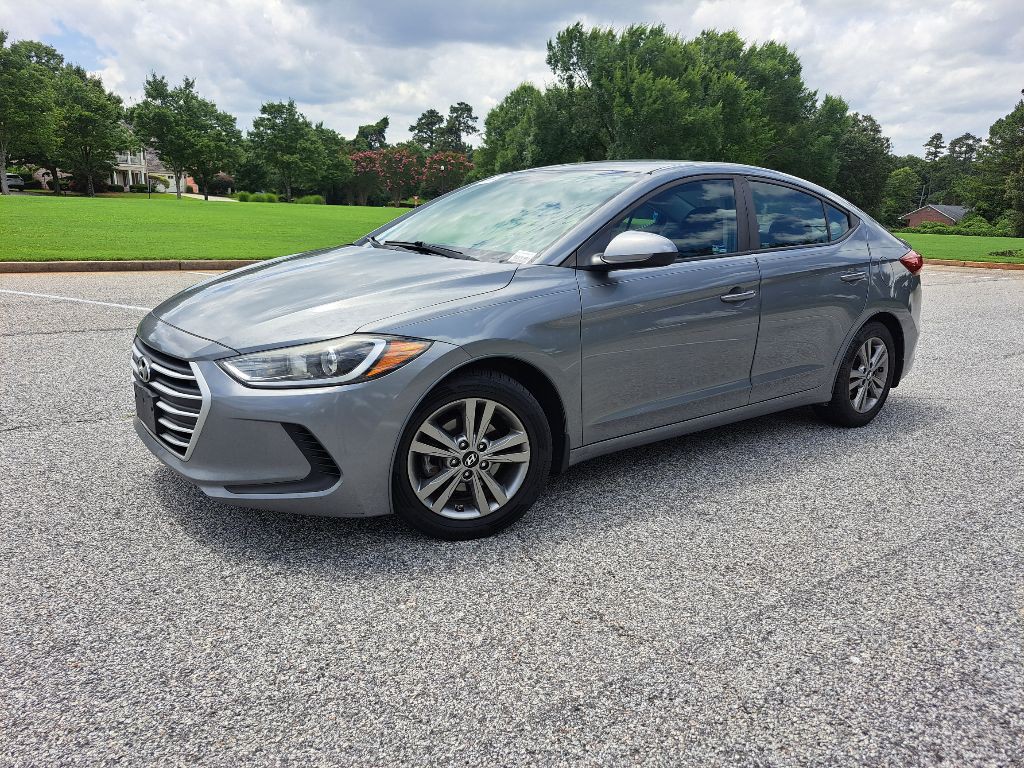 2018 Hyundai Elantra Image 1