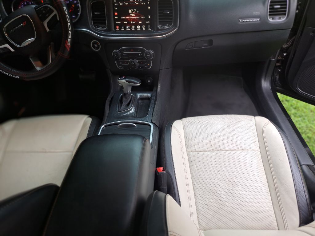 2015 Dodge Charger Image 13