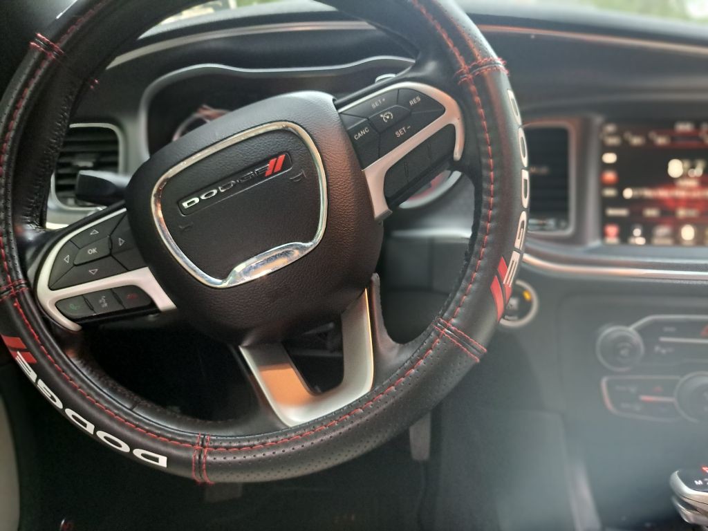 2015 Dodge Charger Image 15
