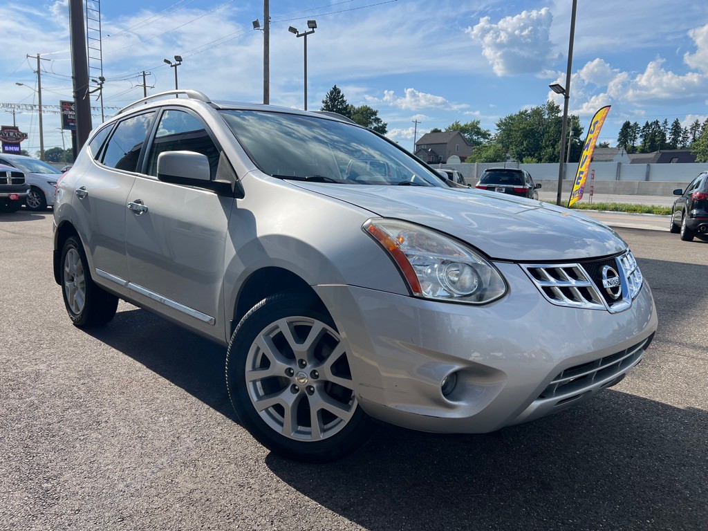 2011 Nissan Rogue Image 3