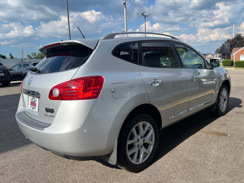 2011 Nissan Rogue Image 5