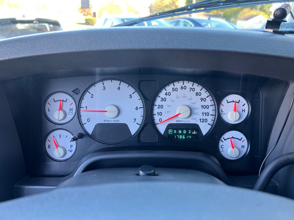 2008 Dodge Ram 1500 Image 13