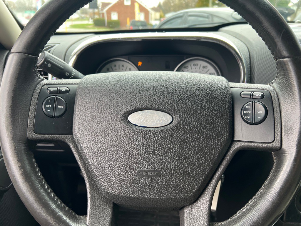 2008 Ford Explorer Image 13