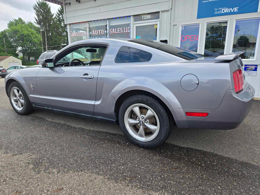 2006 Ford Mustang Image 4