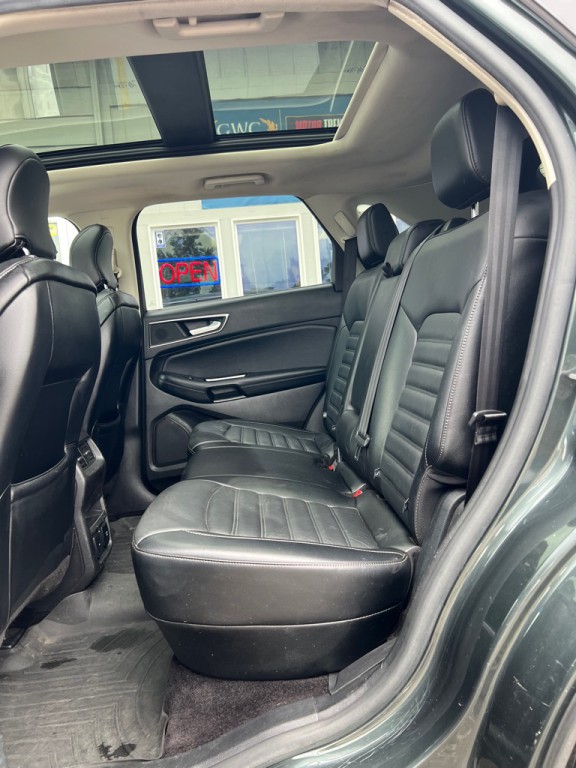 2015 Ford Edge Image 13